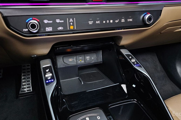 2025 Kia Sorento с пробегом 16 104 км