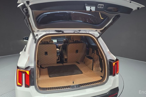 2025 Kia Sorento с пробегом 16 104 км