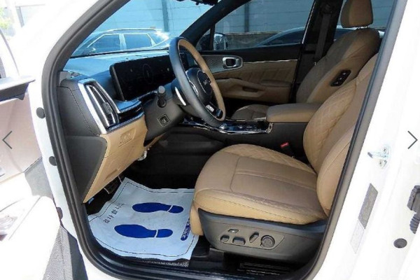 2024 Kia Sorento с пробегом 15 648 км