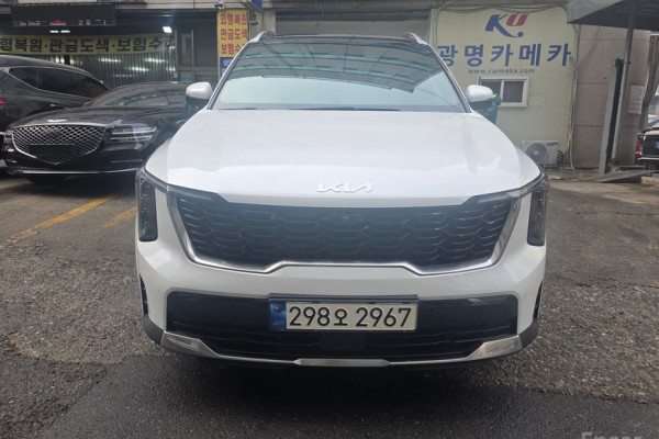 2024 Kia Sorento с пробегом 22 878 км