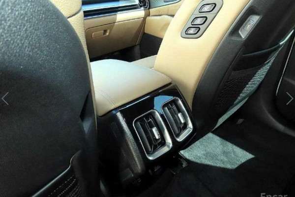 2024 Kia Sorento с пробегом 15 648 км