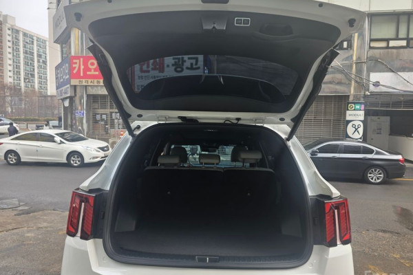 2024 Kia Sorento с пробегом 22 878 км