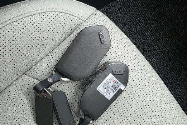 2024 Kia Sorento с пробегом 22 878 км