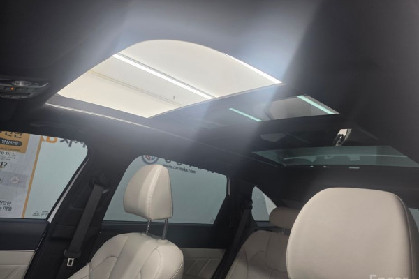 2024 Kia Sorento с пробегом 22 878 км