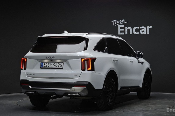 2024 Kia Sorento с пробегом 19 398 км