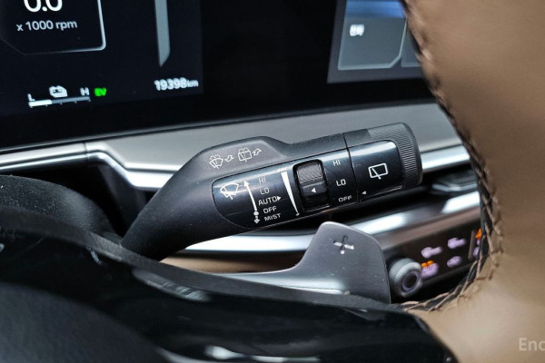 2024 Kia Sorento с пробегом 19 398 км