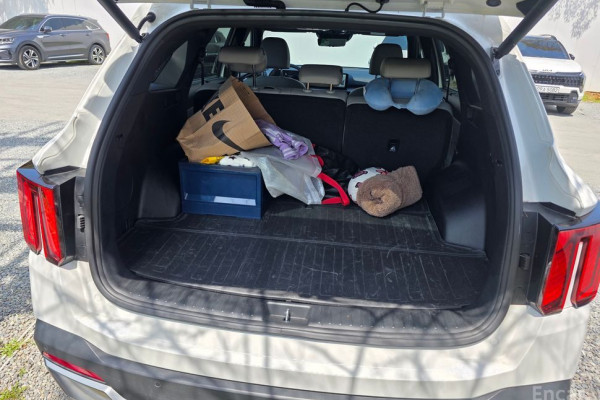 2024 Kia Sorento с пробегом 10 835 км