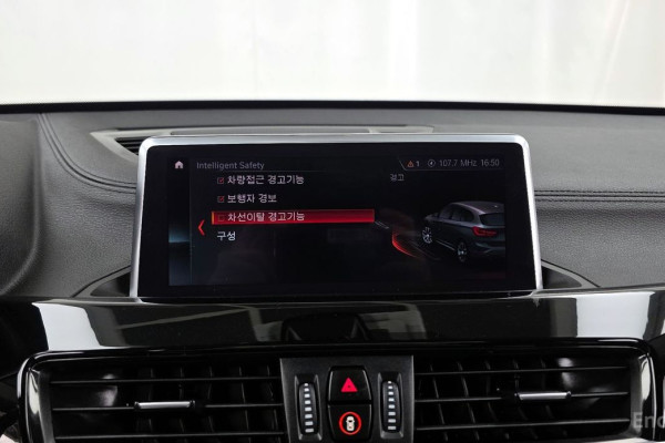 2022 BMW X1 с пробегом 87 992 км