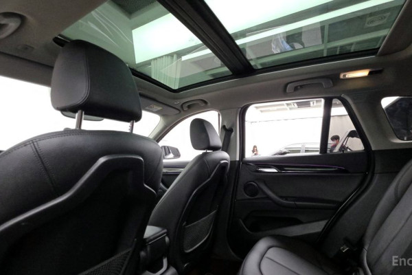 2022 BMW X1 с пробегом 87 992 км