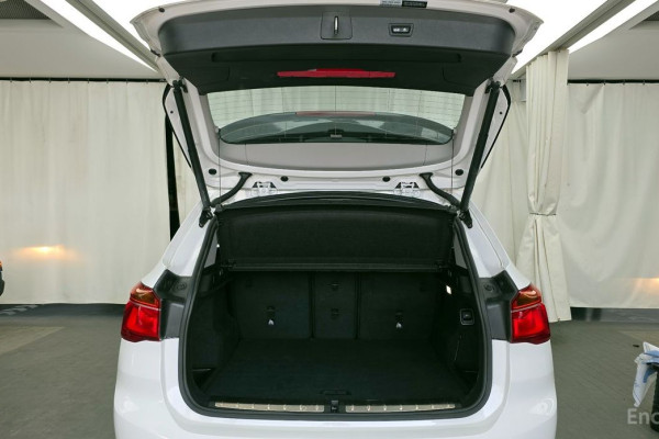 2022 BMW X1 с пробегом 87 992 км