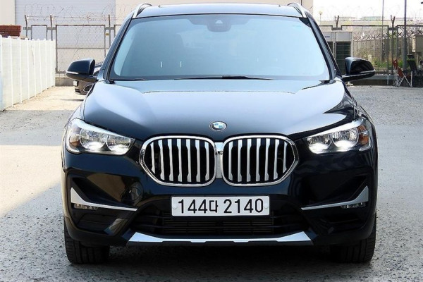 2022 BMW X1 с пробегом 73 292 км