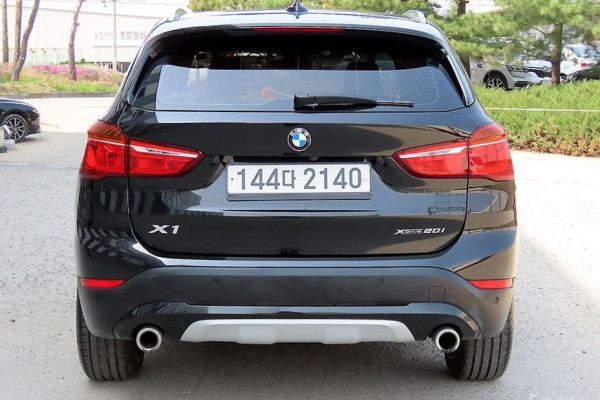 2022 BMW X1 с пробегом 73 292 км