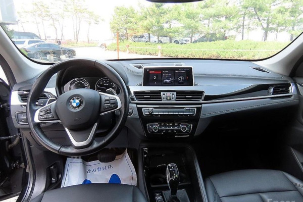 2022 BMW X1 с пробегом 73 292 км