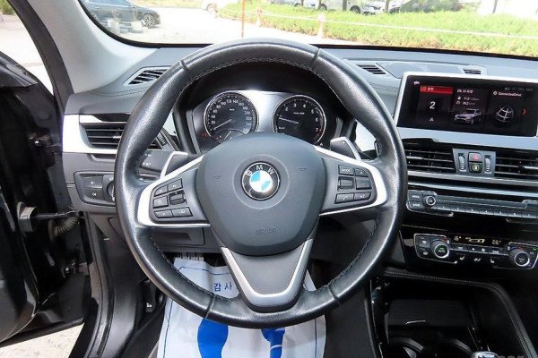 2022 BMW X1 с пробегом 73 292 км