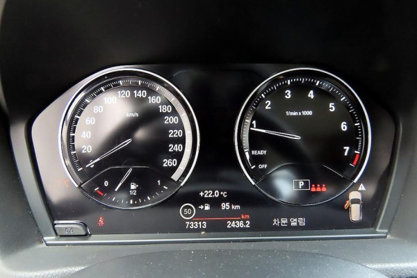 2022 BMW X1 с пробегом 73 292 км