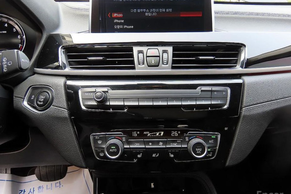 2022 BMW X1 с пробегом 73 292 км