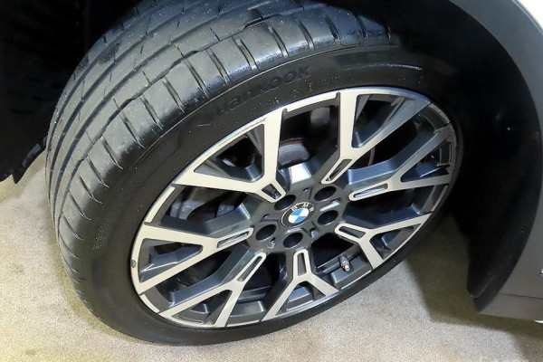 2022 BMW X1 с пробегом 67 231 км