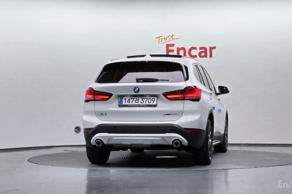 2020 BMW X1 с пробегом 122 512 км