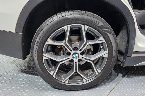 2020 BMW X1 с пробегом 122 512 км