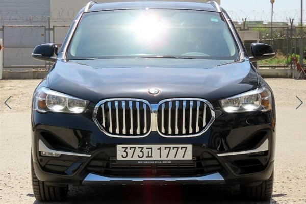 2022 BMW X1 с пробегом 77 635 км
