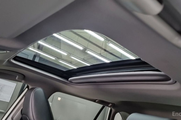 2022 Toyota RAV4 с пробегом 25 605 км