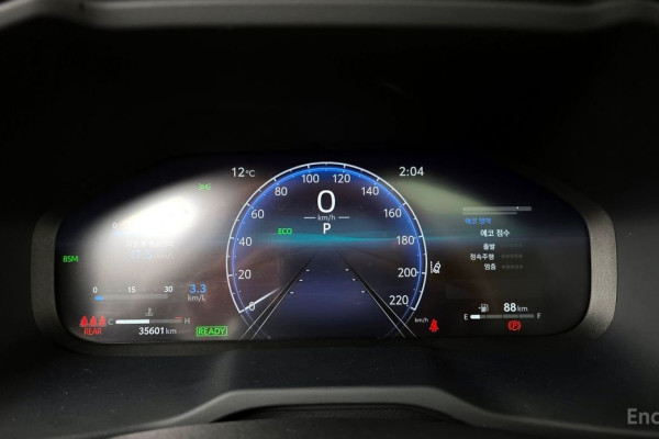 2023 Toyota RAV4 с пробегом 35 601 км