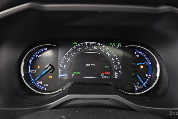 2022 Toyota RAV4 с пробегом 67 877 км