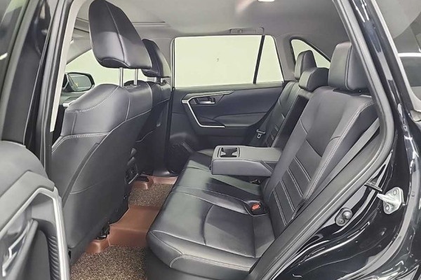 2019 Toyota RAV4 с пробегом 91 872 км