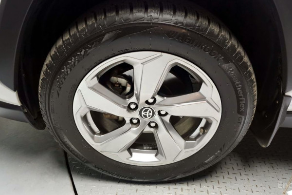 2021 Toyota RAV4 с пробегом 38 114 км