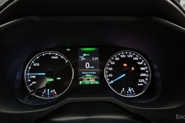 2021 Toyota RAV4 с пробегом 38 114 км