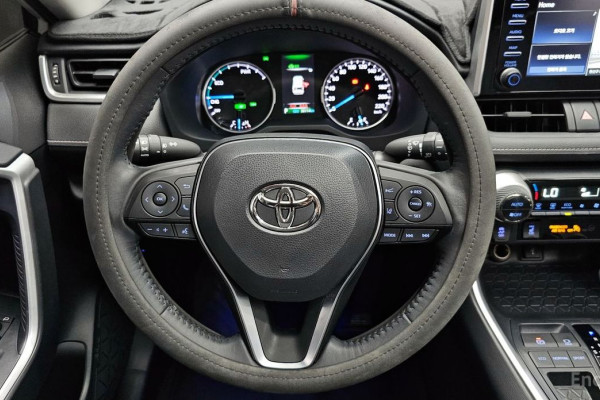 2021 Toyota RAV4 с пробегом 38 114 км