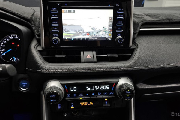 2021 Toyota RAV4 с пробегом 38 114 км