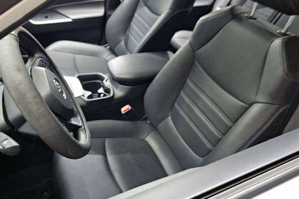 2021 Toyota RAV4 с пробегом 38 114 км