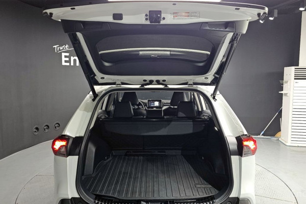 2021 Toyota RAV4 с пробегом 38 114 км