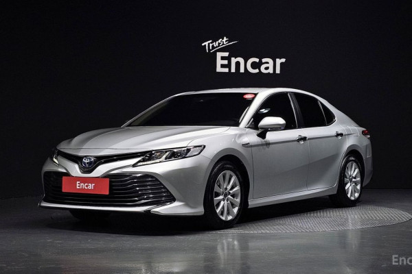 2021 Toyota Camry с пробегом 55 634 км