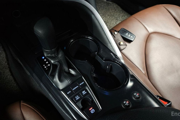 2021 Toyota Camry с пробегом 55 634 км