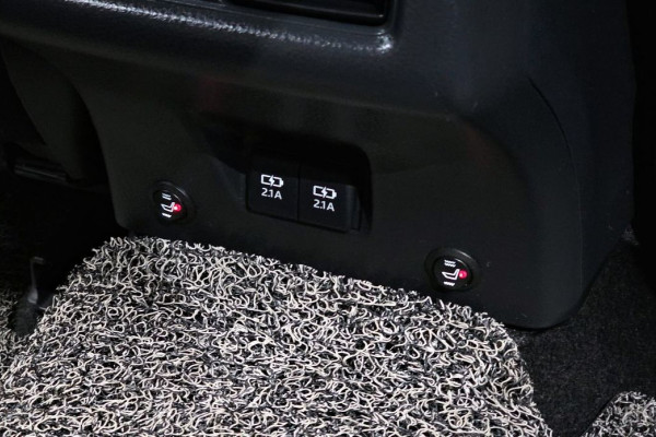 2021 Toyota Camry с пробегом 55 634 км