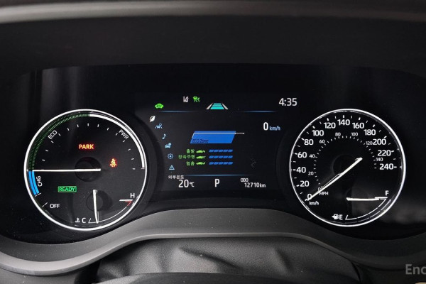 2023 Toyota Sienna с пробегом 12 710 км