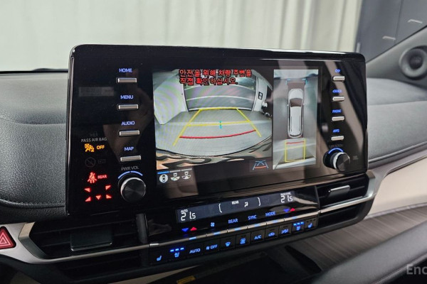 2023 Toyota Sienna с пробегом 12 710 км