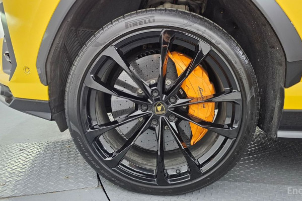 2022 Lamborghini Urus с пробегом 30 733 км