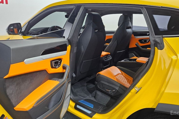 2022 Lamborghini Urus с пробегом 30 733 км