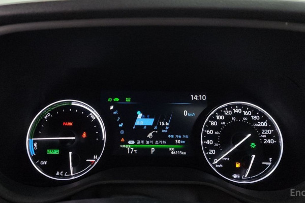 2022 Toyota Sienna с пробегом 46 213 км