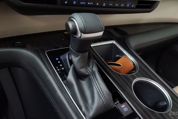 2022 Toyota Sienna с пробегом 46 213 км