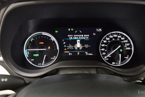 2023 Toyota Sienna с пробегом 81 160 км