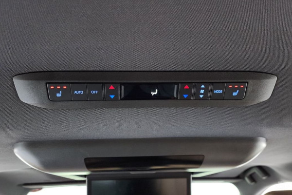 2023 Toyota Sienna с пробегом 25 586 км