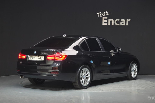 2018 BMW 3 серии с пробегом 101 496 км