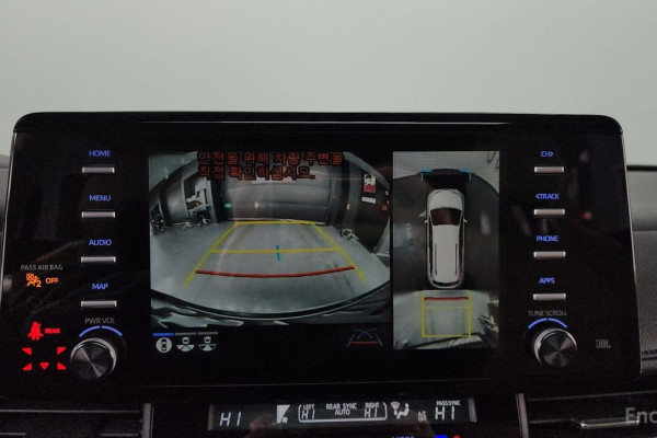 2023 Toyota Sienna с пробегом 27 963 км