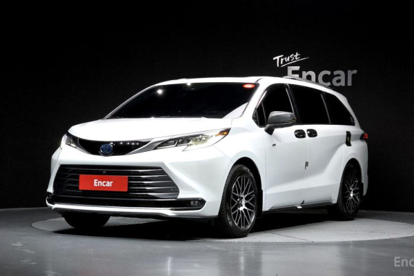 2022 Toyota Sienna с пробегом 103 535 км