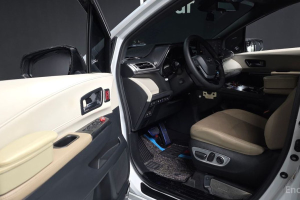 2022 Toyota Sienna с пробегом 103 535 км