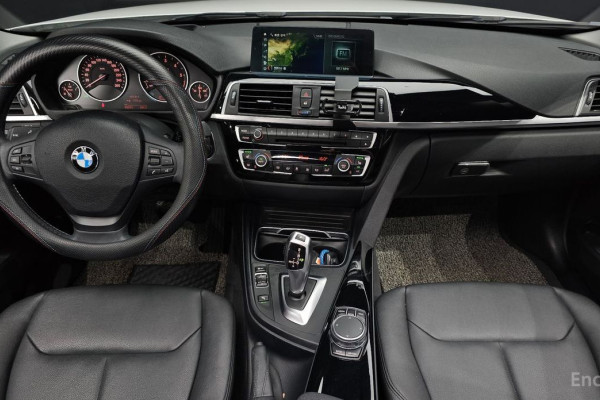 2018 BMW 3 серии с пробегом 82 573 км